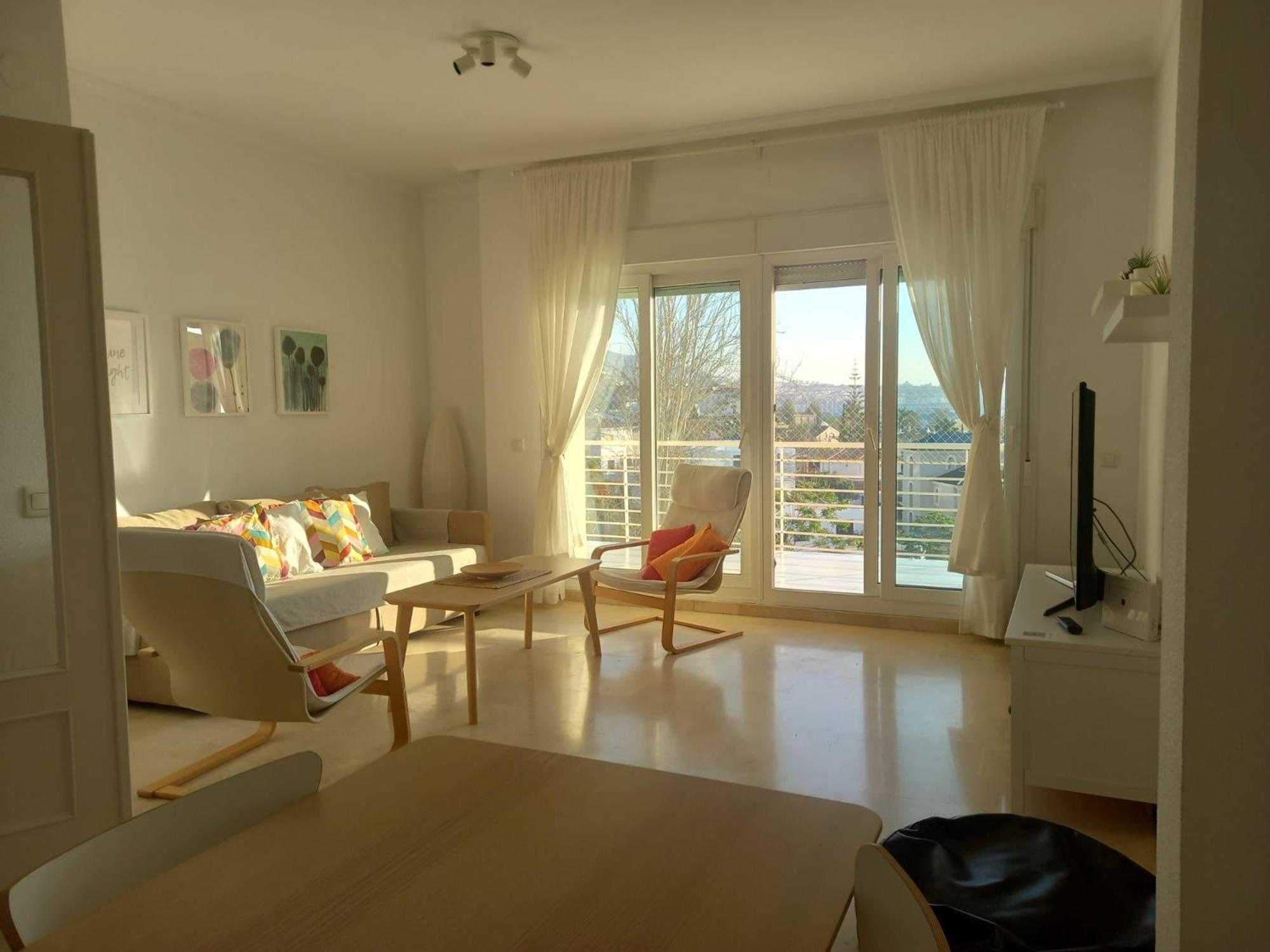 Amplio, Luminoso Y Moderno Apartamento Con Amplia Terraza Y Hermosas Vistas En Exclusiva Urbanizacion Benalmádena Exterior foto